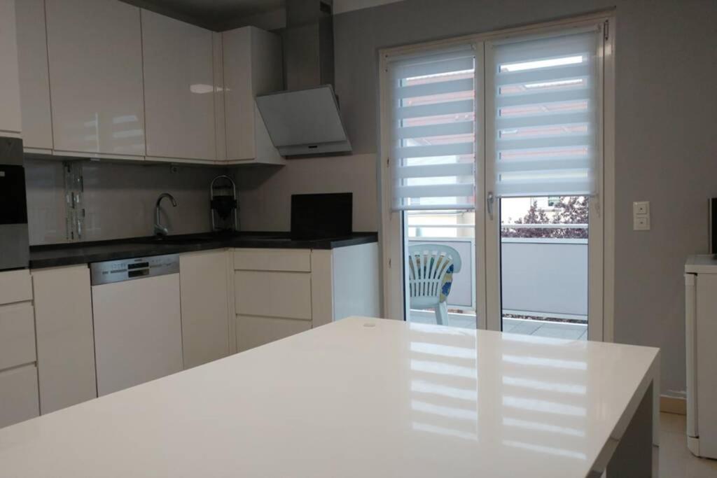 Nice Appartement Near Tradefair And City 8 Min. Colonia Exterior foto