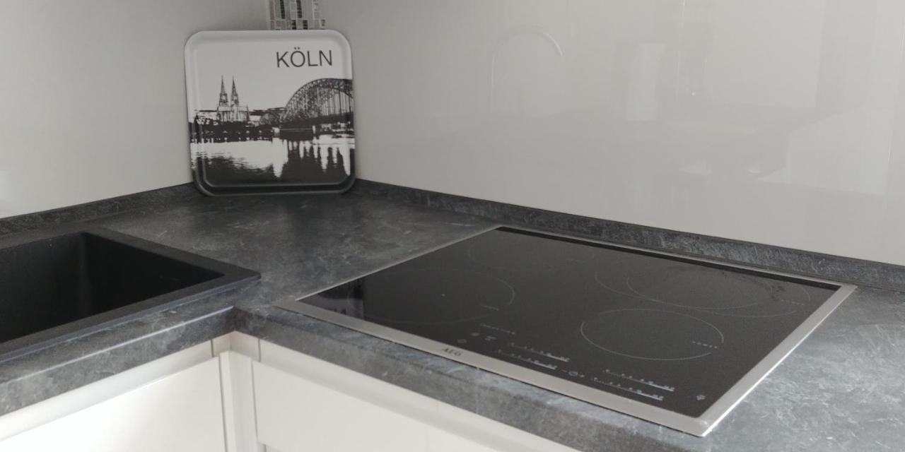 Nice Appartement Near Tradefair And City 8 Min. Colonia Exterior foto