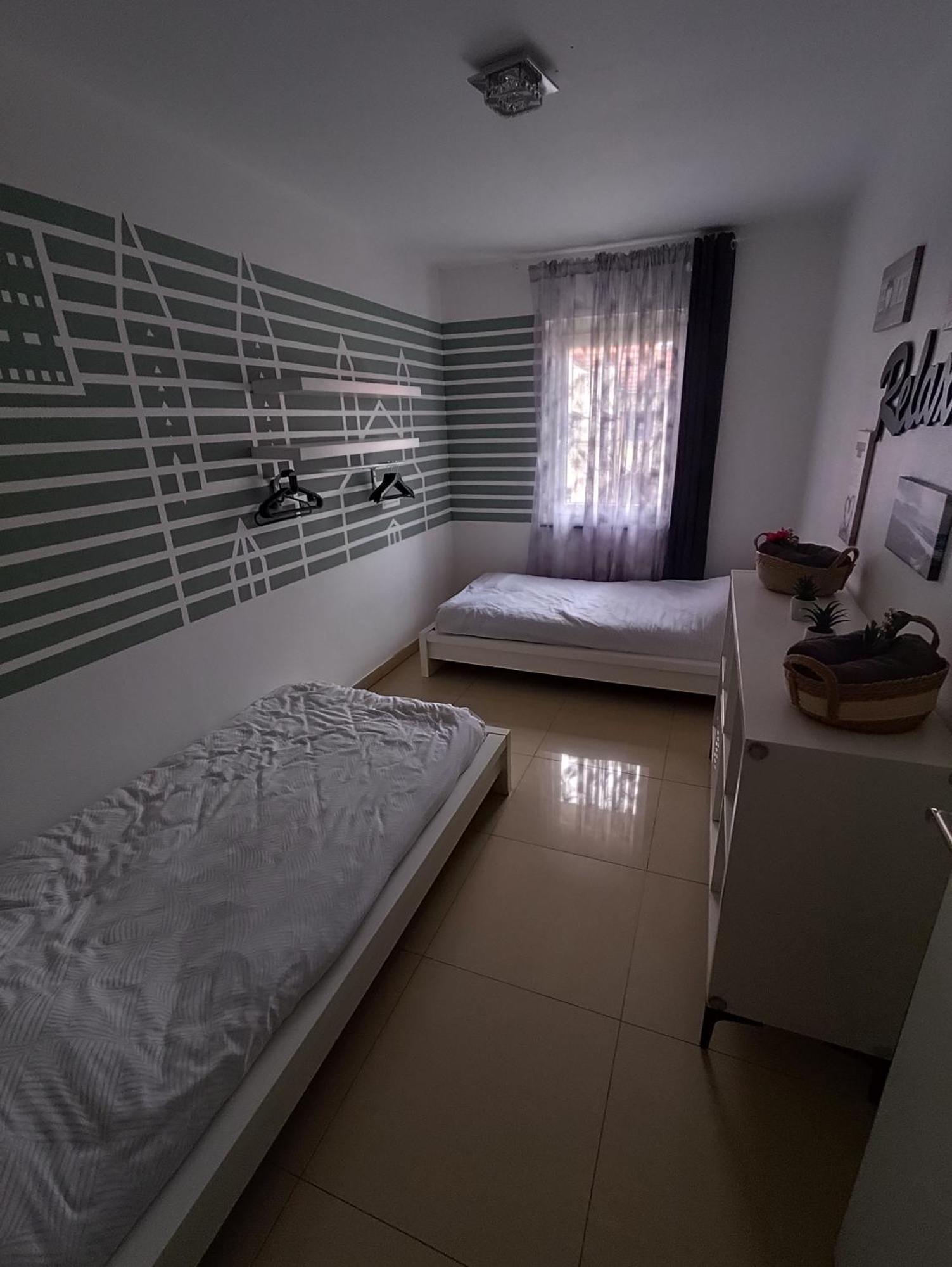 Nice Appartement Near Tradefair And City 8 Min. Colonia Exterior foto