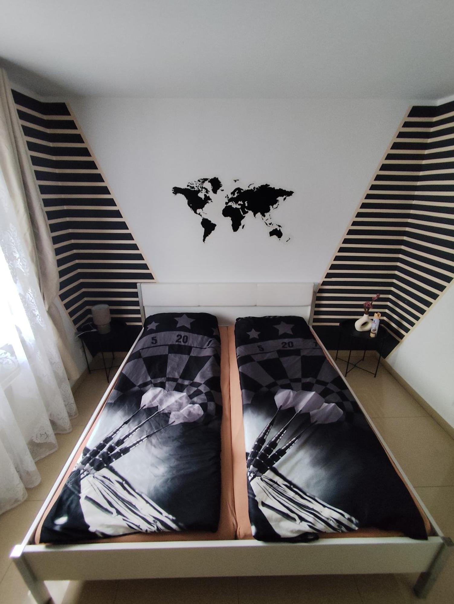 Nice Appartement Near Tradefair And City 8 Min. Colonia Exterior foto