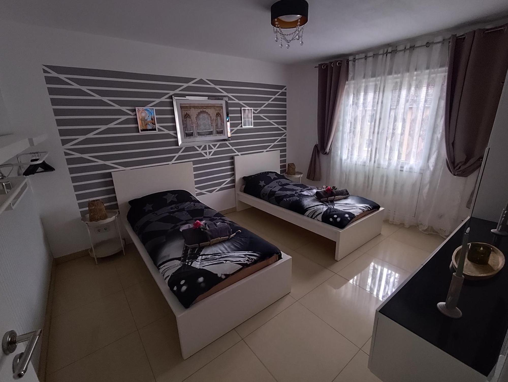 Nice Appartement Near Tradefair And City 8 Min. Colonia Exterior foto